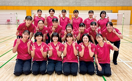 体育会 女子バドミントン部 イメージ写真