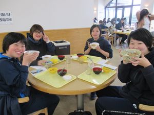 朝食様子