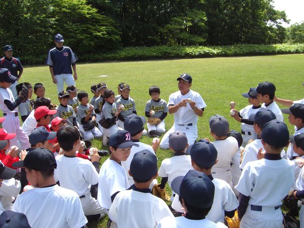 「のっぽろ野球まつり」で「野球教室」を開催しました