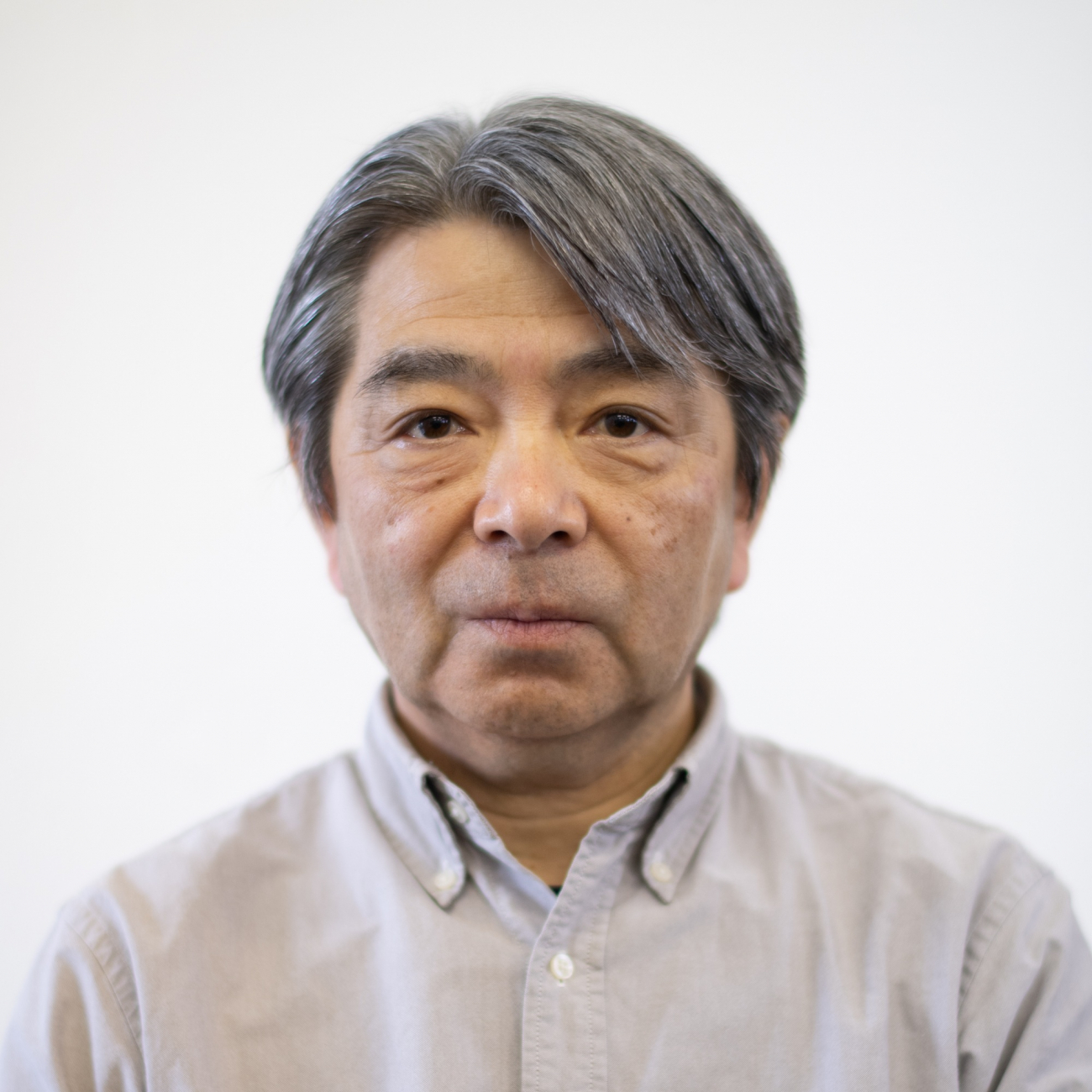 新貝 孝之